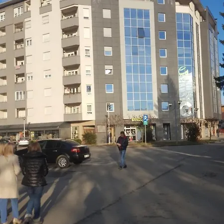 公寓 Apartman Centar Malbasic 巴尼西卢卡