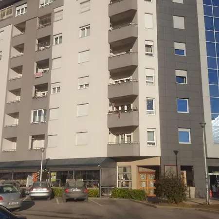公寓 Apartman Centar Malbasic 巴尼西卢卡